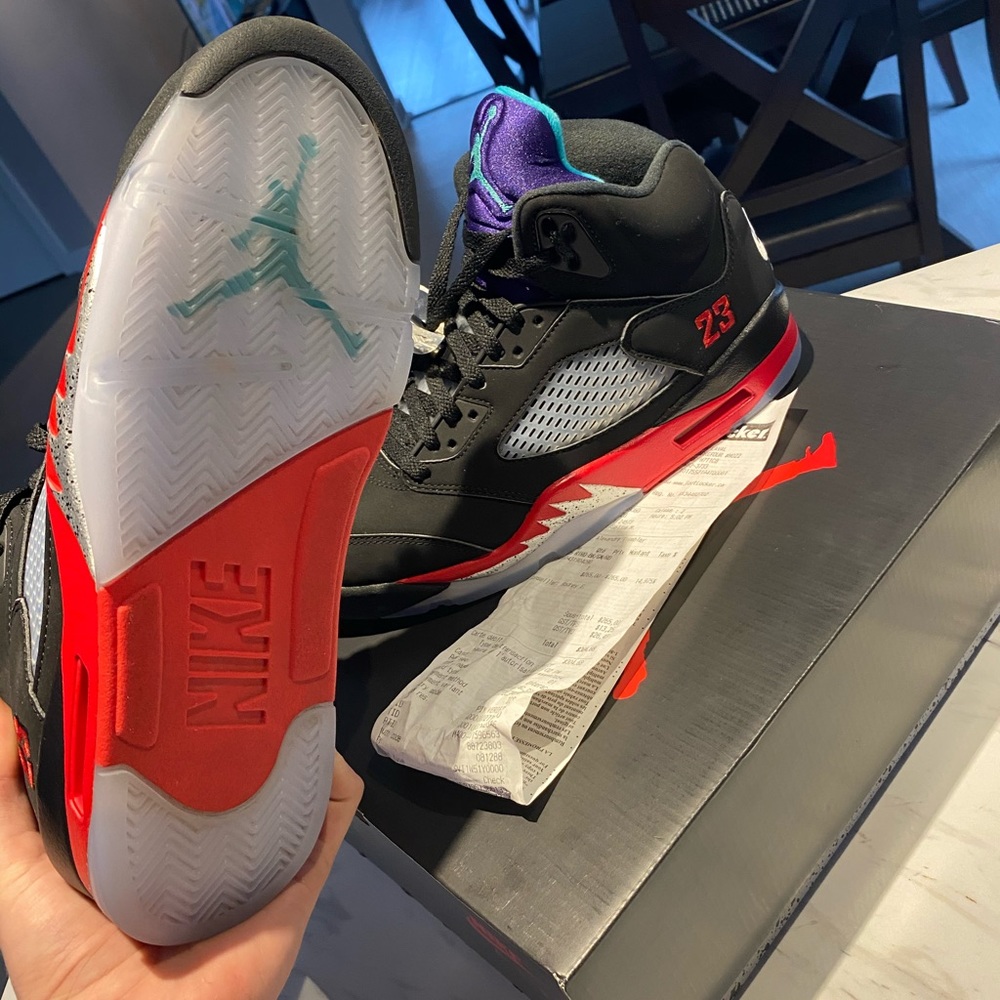 Jordan 5 - Picture 3 of 4